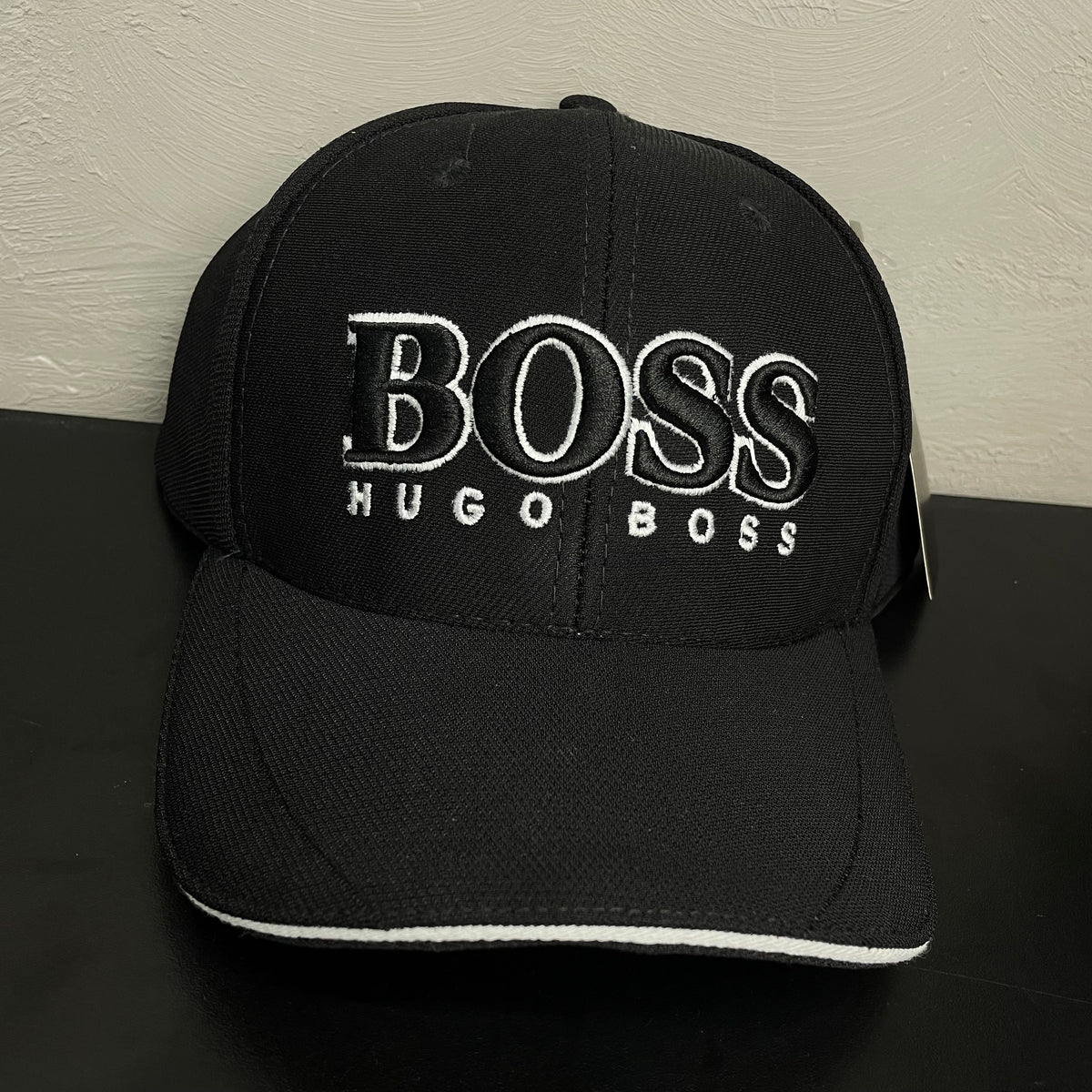 Boné Hugo Boss Letreiro Tecido Fecho Fivela