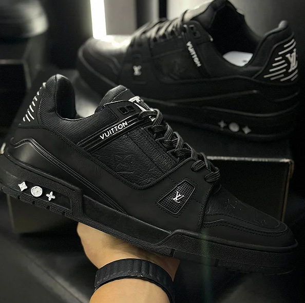 Louis Vuitton LV Trainer All Black Preto