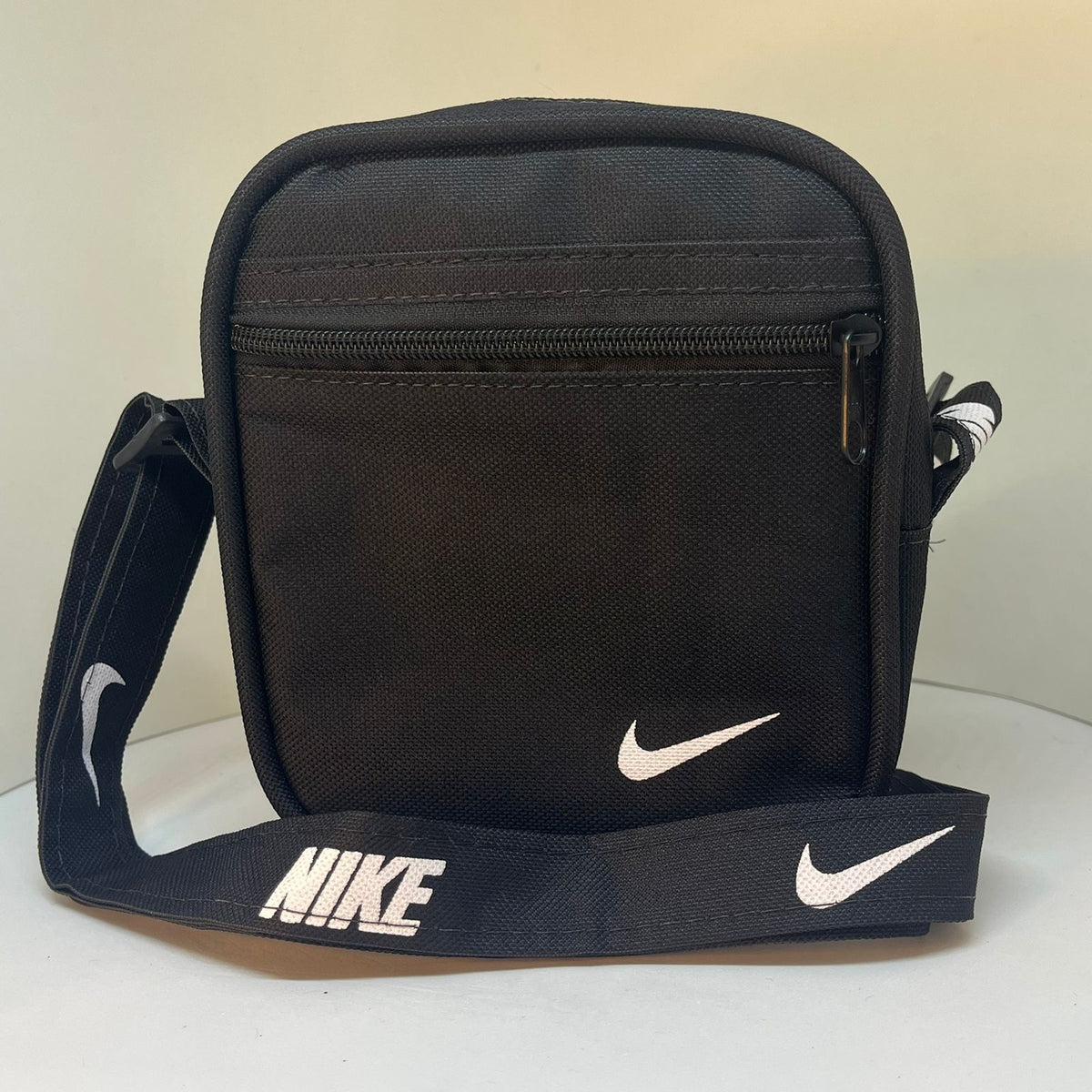 Shoulder Bag Bolsa Lateral Nike Swoosh